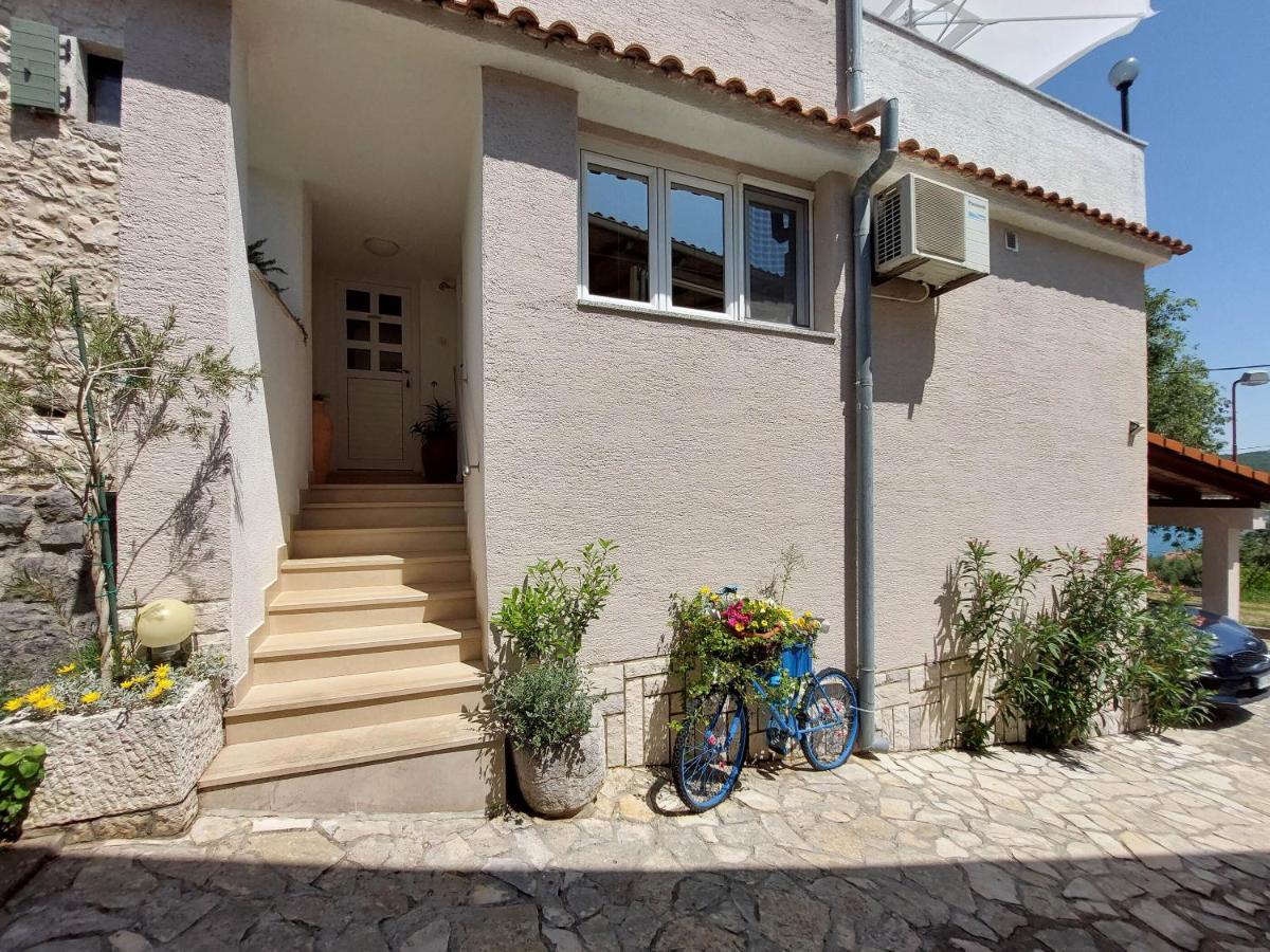 Apartment Marino Cizici Exterior photo